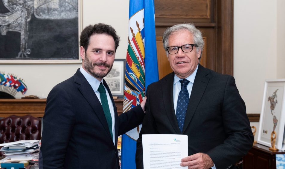 Larraín Matte se reúne con secretario general de la OEA y analizan situación de Venezuela y Nicaragua
