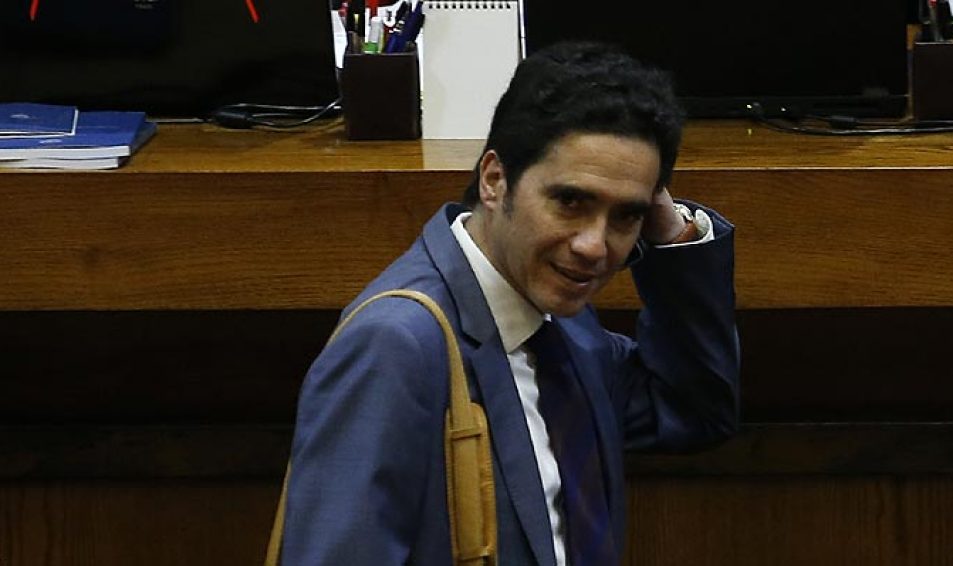 Ministro de Hacienda, Ignacio Briones, logró la ...